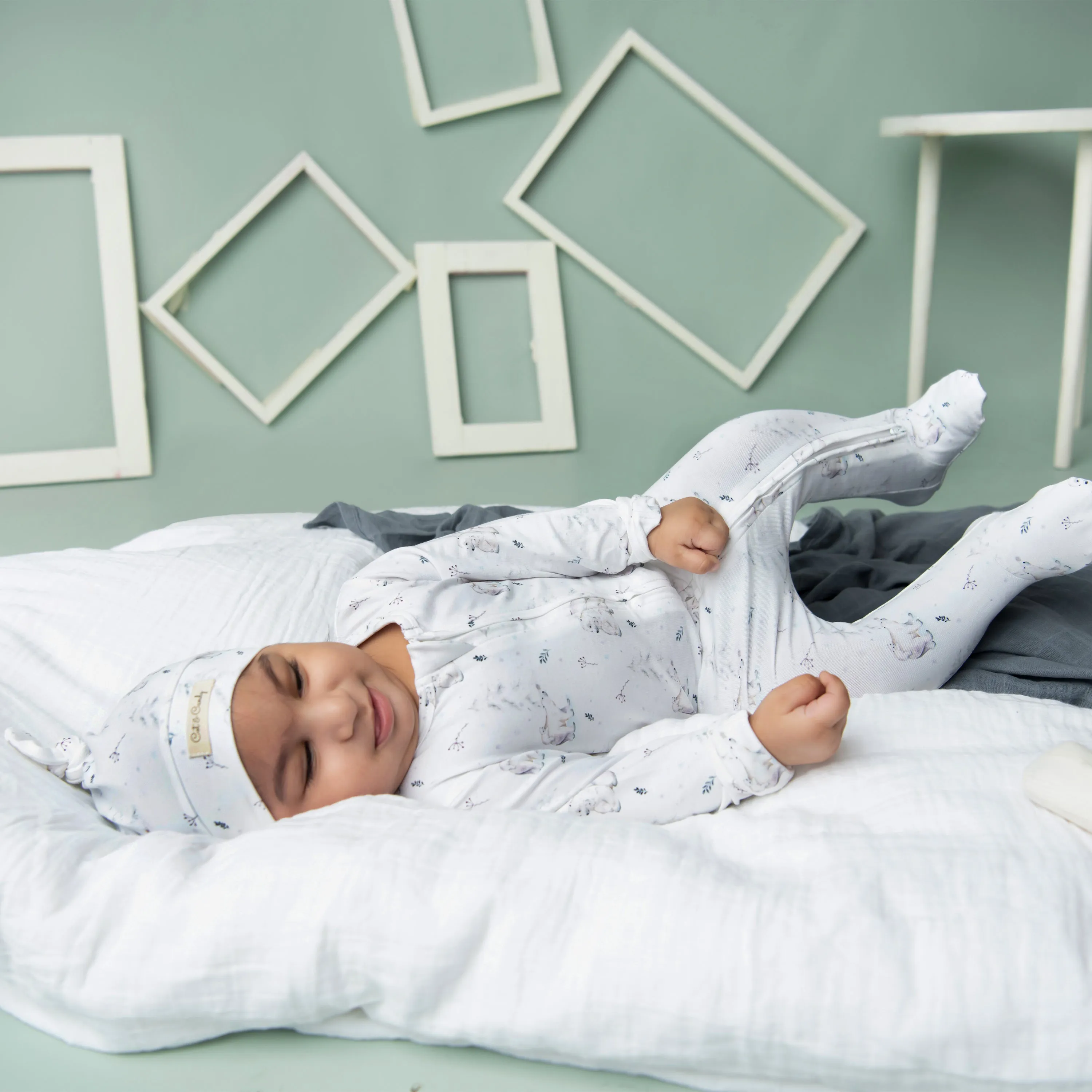 Constellation Bear Organic Footed Sleepsuit