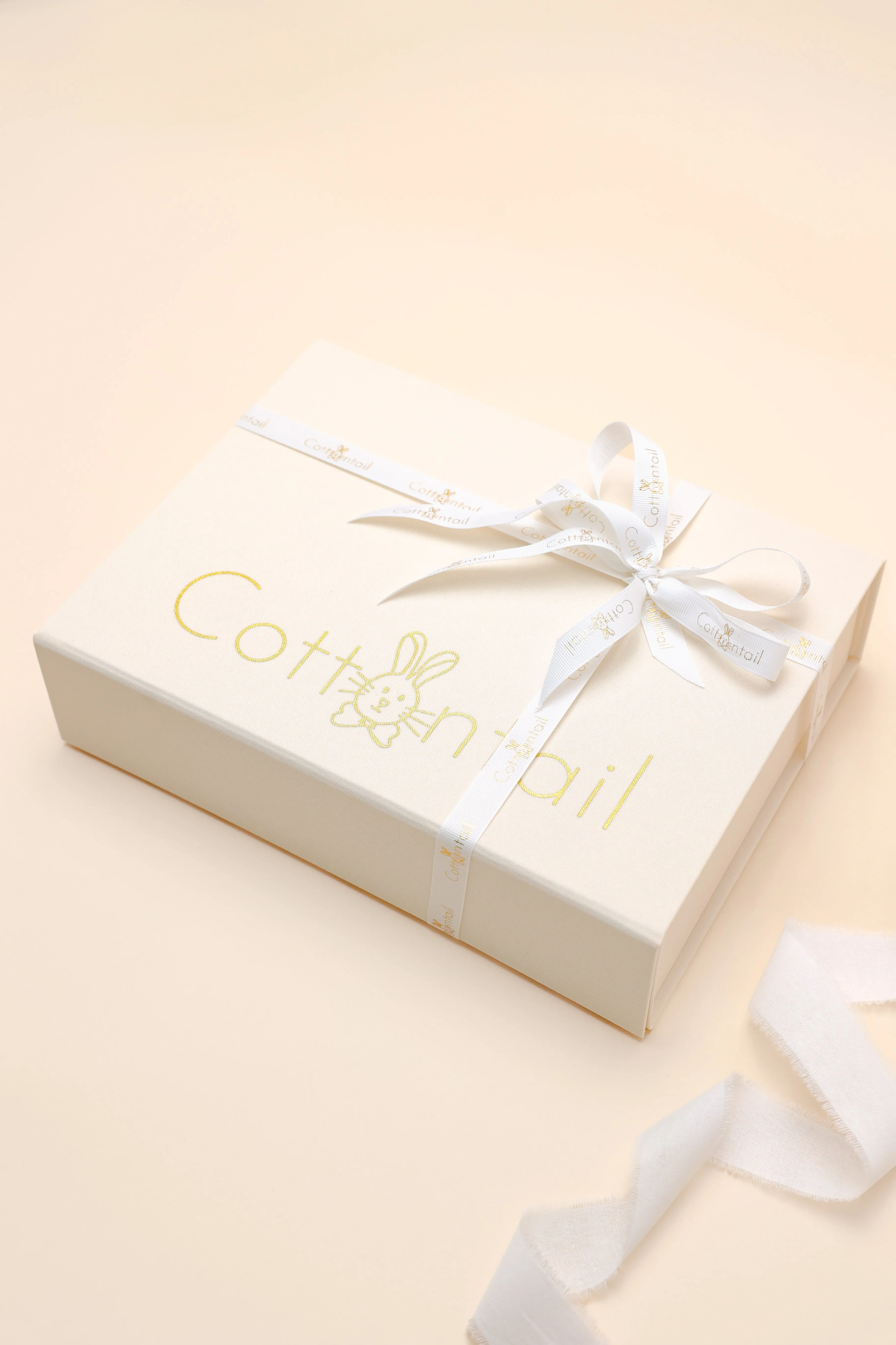 Newborn Cuddles Gift Set