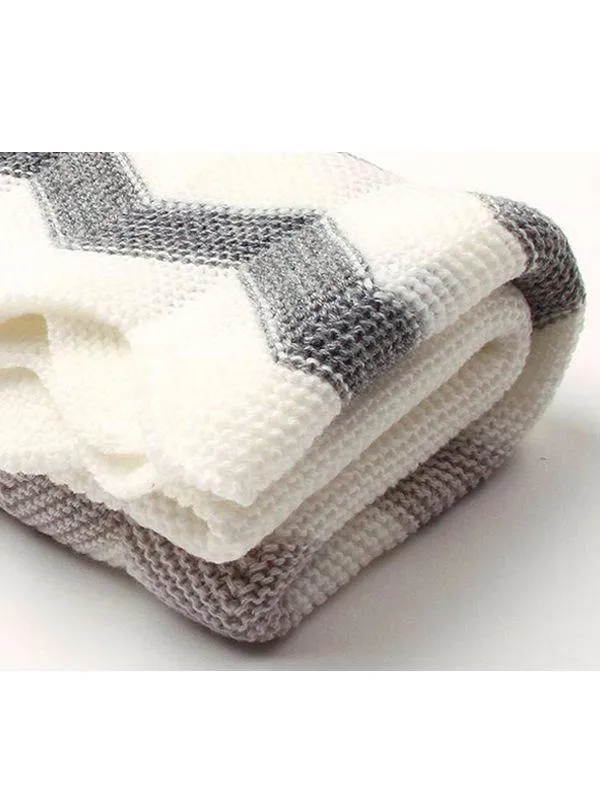 Rhombus Plaids Warp Knitted Acrylic Blanket