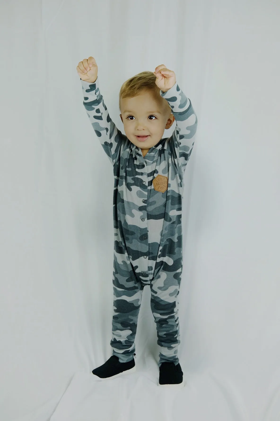 Snow camo snap romper