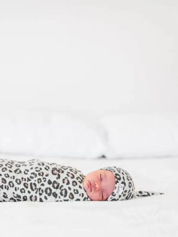Zara Newborn Top Knot Hat by Copper Pearl